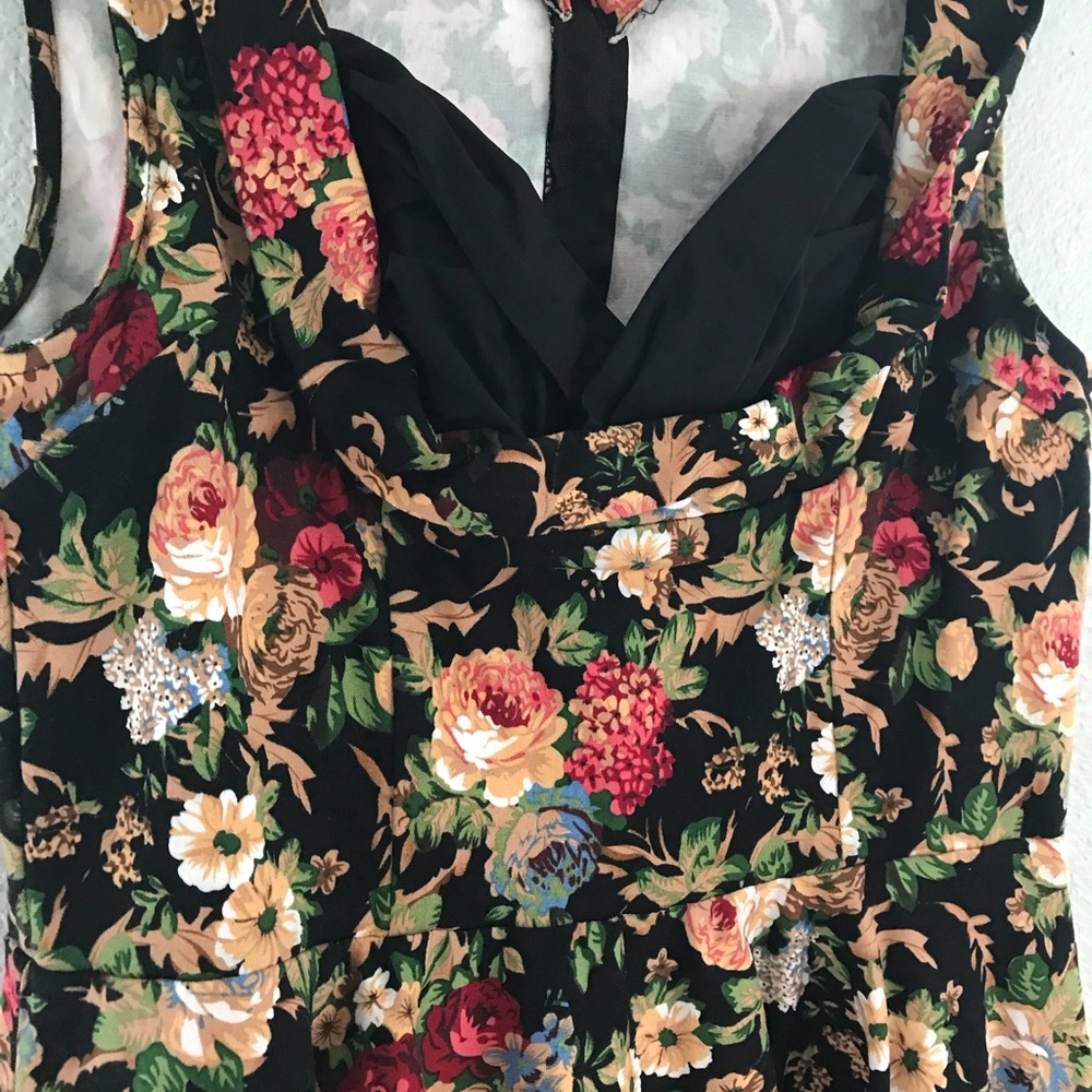 Lindy Bop UK Vintage Floral Dress - Picture 2 of 4